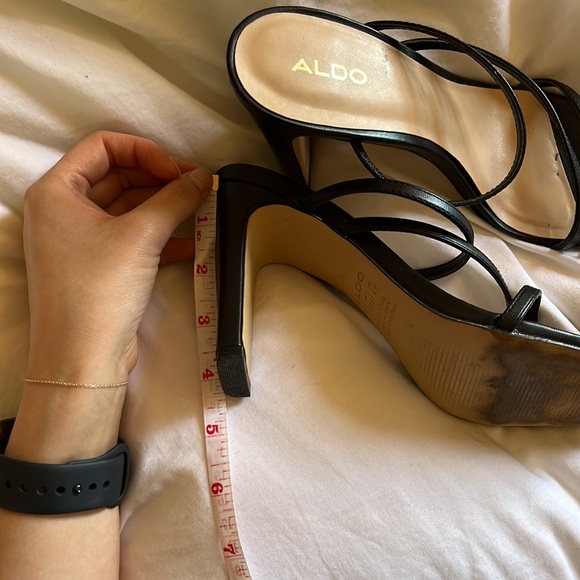 Also strappy heels black - Picture 7 of 9